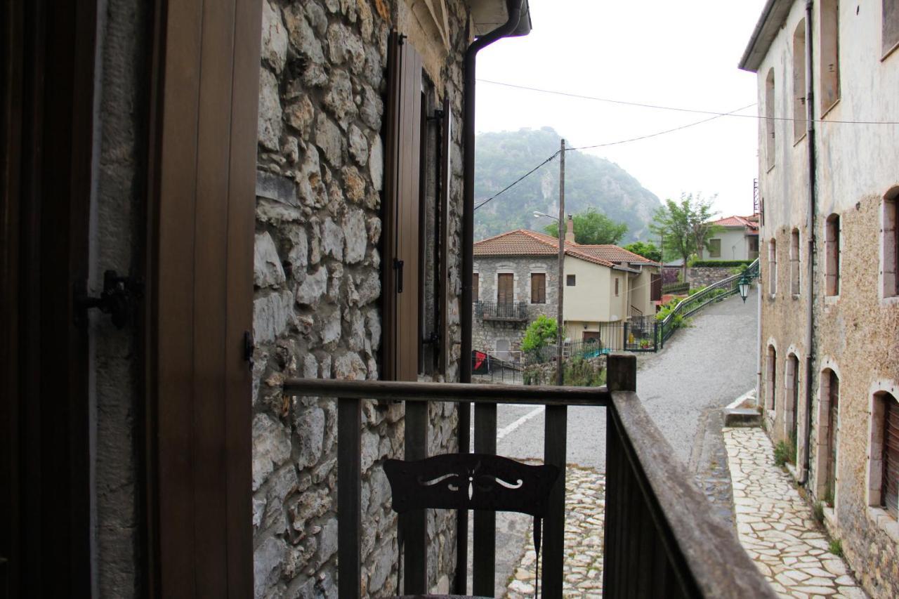 Tsarbou Guesthouse Stemnitsa Exterior foto
